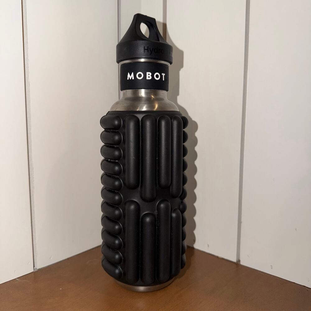 MOBOT Grace 27oz Black Foam Roller Water Bottle Fitness Recovery